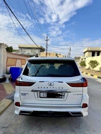 لكزس LX570 • ٢٠١٦ • قابل تفاوض