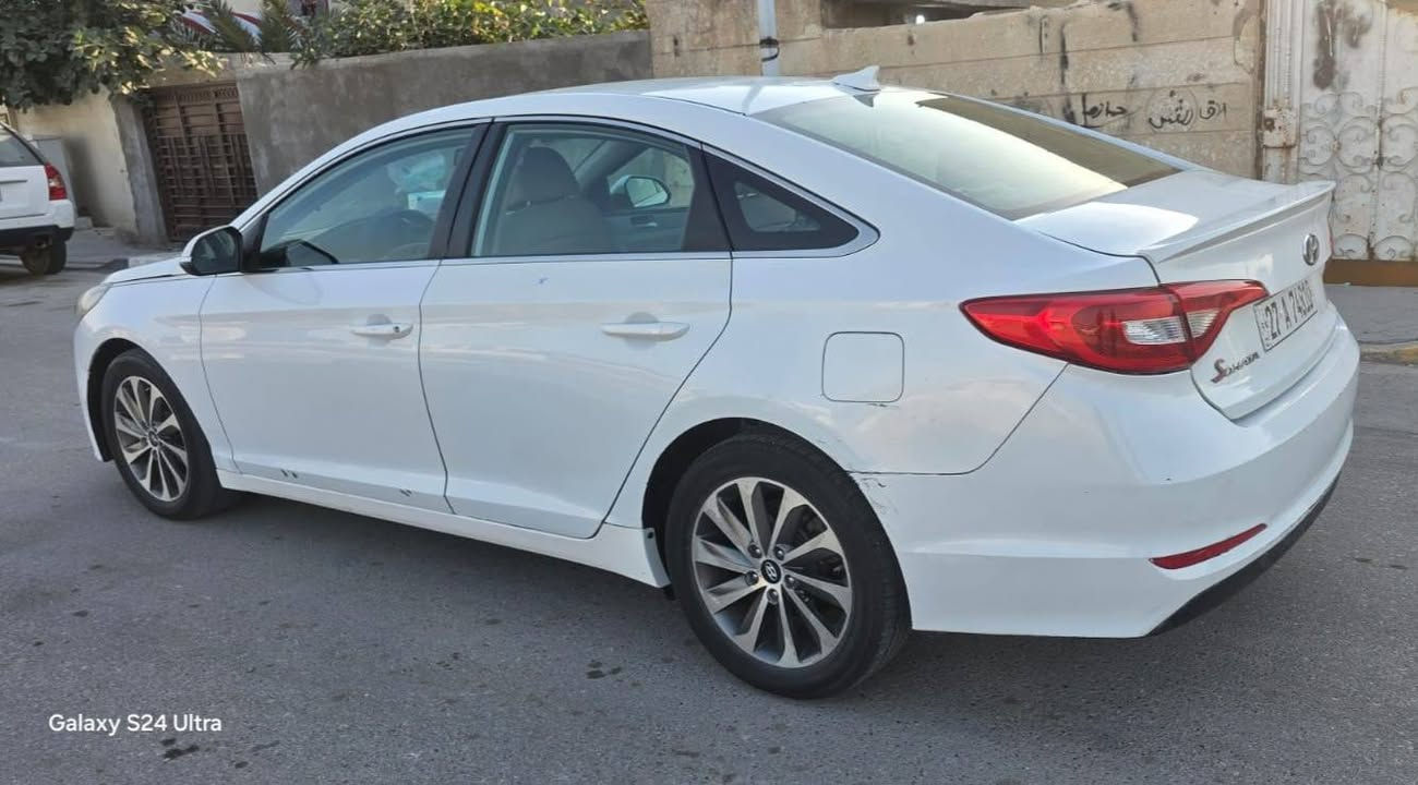 سلام عليكم
سوناته البيع 
موديل 2017 
وارد امريكي مكينه كير حدايده طخم تاير اي نقص مابيه 
مكفوله من ضربه والفتح وتبديل 
جاهز رقم نكليزي سنويه الغيه ((2031))
سعر ((108)) وبيه مجال قليل 
العنوان بصره ***********
***********
