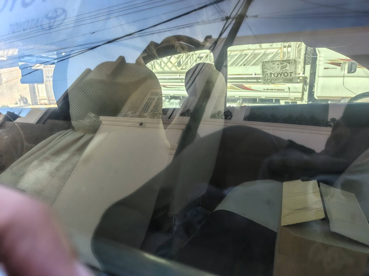 سياره بطه موديل 1995
سياره بلاديه رقم الأنبار النكليزي بسمي 
مشروع وطني وين ميعجبك اتحول سياره مكفولة وضربتهة مثل ماموضحه خفيفه سعرهة 54 وبيهة مجال حك جيه ***********
***********
