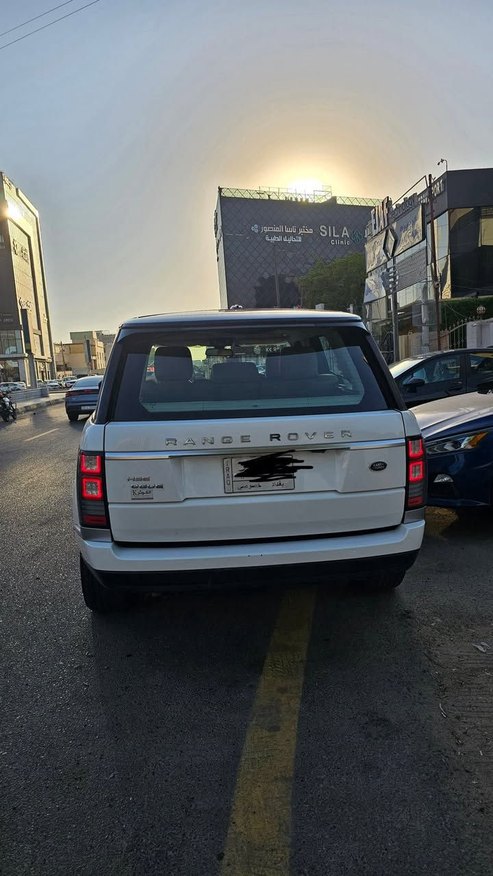 رانج فوج  hse2016 وكاله سردار مكفوله
ماشيه 105000

محرك 5000 v8 
مكان السياره بغداد المنصور 
***********
