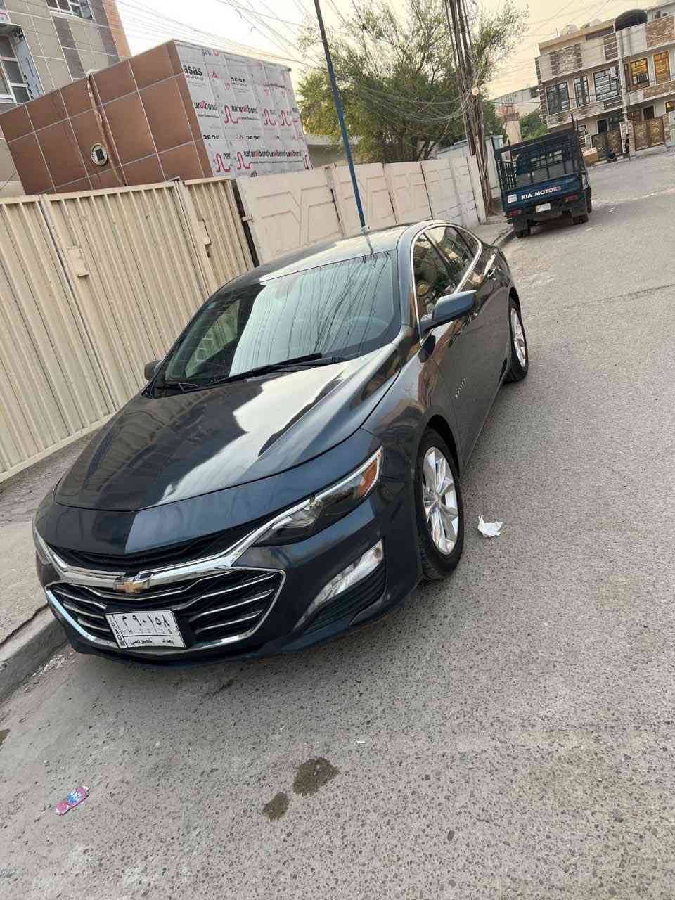 ماليبو 2019 LT  السعر خاص
مكينة 1500تيربو 
تبريد قطعتين 
كشنات كهربائية 
ماشية 155 الف 
بدون ايرباك 
بيها أربع قطع 
جاملغات الأمامية على خفيف ما واصلات لشاصي 
وتبديل قبق الصندوق 
والبنيد مصبوغ وبيها بارد بصفحة السايق مثل الي بالسونار 
وبيها شخوط على خفيف هنا بالداخل بالعراق وصور الحادث مرفوقه بالمنشور السعر خاص والاتصال على الرقم التالي واتساب *********** 
الشراي يتواصل رجاءً عنواني بغداد مدينة الصدر
