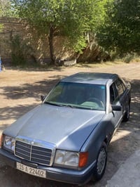 مرسيدس ٢٣٠ • ٤ سلندر • رقم انكليزي