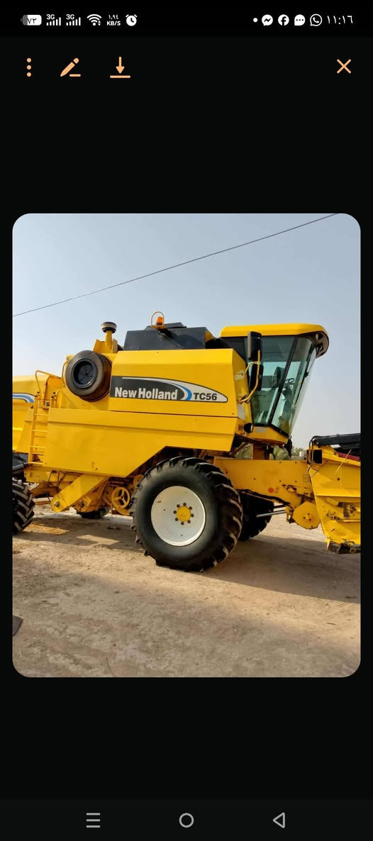 السلام عليكم حاصدة ٢٠٠٣ هايدرو خمسة بلم دبل درام طبلة ١٧ فوت عداد العمل ٣٢٠٠ ساعة السعر ٧٥ مليون وبية مجال للآتصال *********** فلاح أبو حسن
