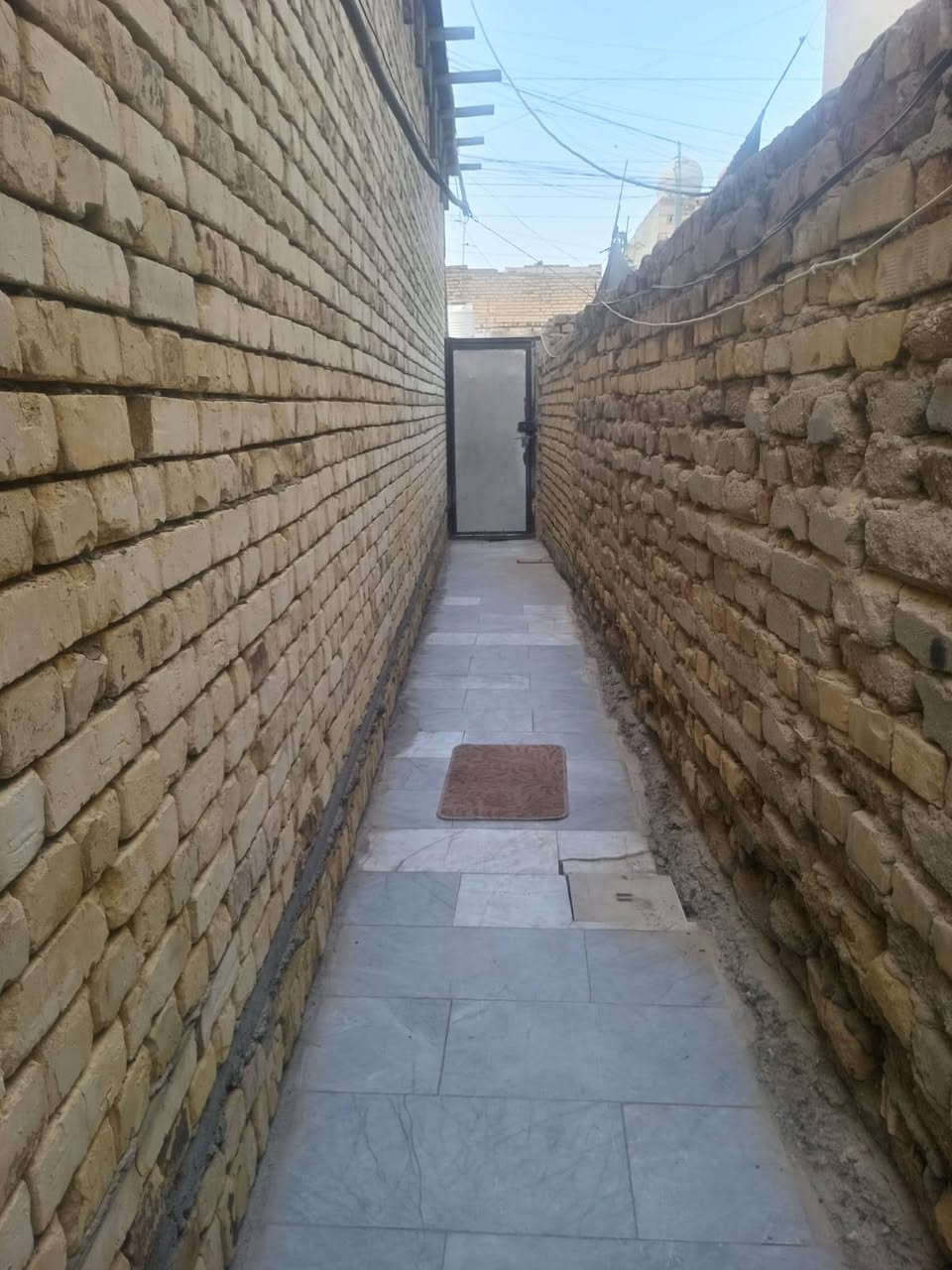 بيت للبيت المساحه ١٠٧ خلفي المكان حي الشهداء شارع ابو قيصر
للاستفسار عالرقم ***********
مكلفه بالنشر الخاص مغلق
