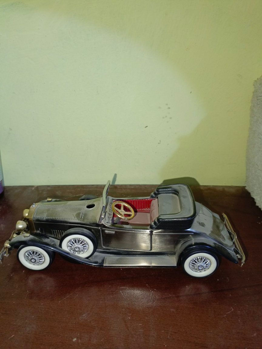 سياره كلاسيكيه روزرايس موديل سنه 1931 صنع ياباني السعر 65الف للاستفسار اتصال ***********
