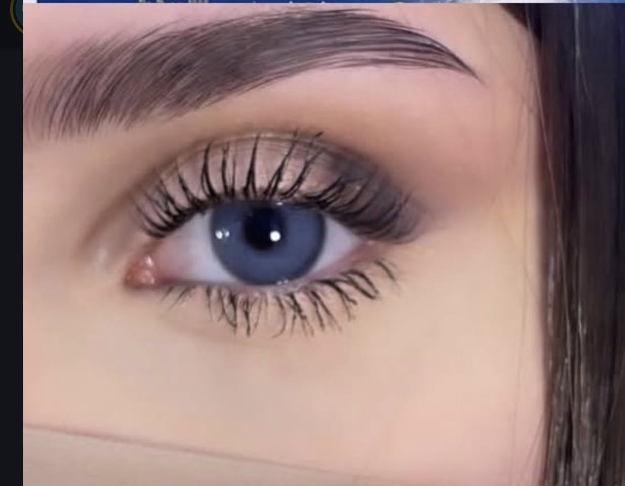 "}
✨ عدسات سنوية مكبّرة ✨  

احصلي على نظرة أوسع وجاذبية تدوم طول السنة 💖  
عدسات مريحة – ألوان طبيعية وناعمة – تكبير أنيق للعين 👁️  

✔️ تدوم سنة كاملة  
✔️ مناسبة للاستخدام اليومي  
✔️ متوفرة بعدة ألوان (رمادي – عسلي – بني – أخضر)  

📍 الحجز مسبق  
📍 الموقع: المحمودية – حي الربيعي داخل جم فت كوين  

💌 للحجز والاستفسار راسليني خاص  العدد محدود @أبرز المعجبين


**إذا كنت صاحب هذا الإعلان وتريد حذفه لأي سبب، رجاءا أرسل رسالة إلى الدعم الفني**