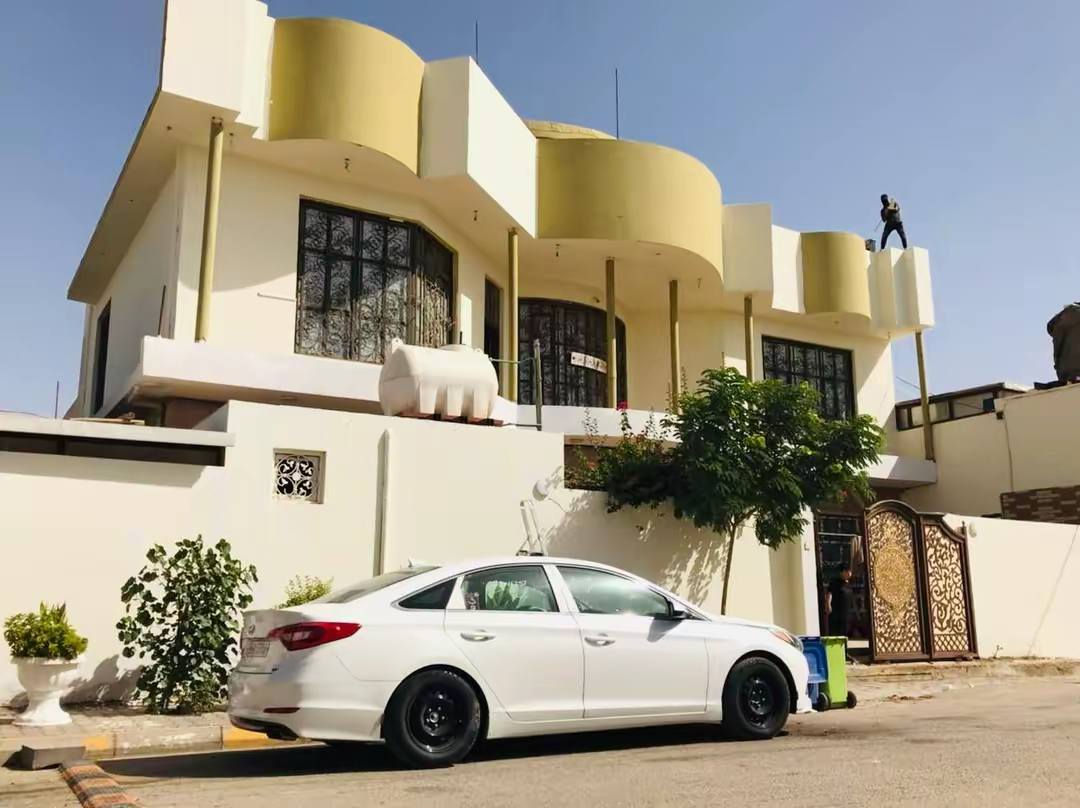 السلام عليكم مكان ديوانيه هذا رقمي ديكورات ولفن داخل خارج شباب. بيبان ***********
