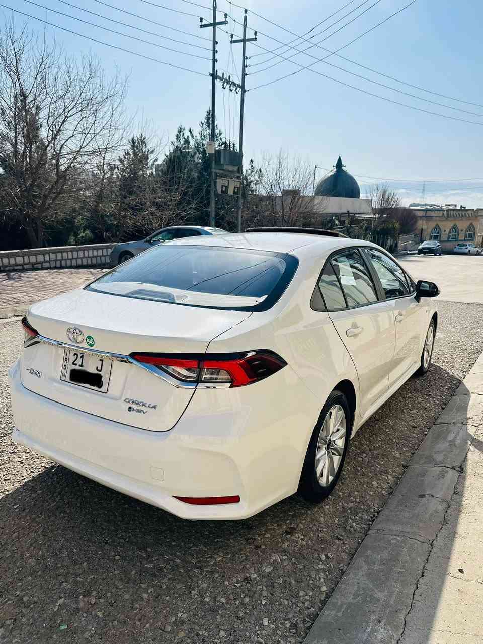 توێتا کرۆلا 2025 فول مواسەفات hev تەنها 8هەزار کم رۆشتووە هەموو گیانی بە شەرت خاڵی پێوە نییە بە ناوی خۆمەوەیە ***********.
