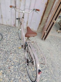 باسكل • قابل تفاوض • للطّيبين