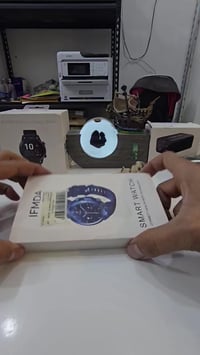 ساعة ذكية • إلكترونيات • للجميع