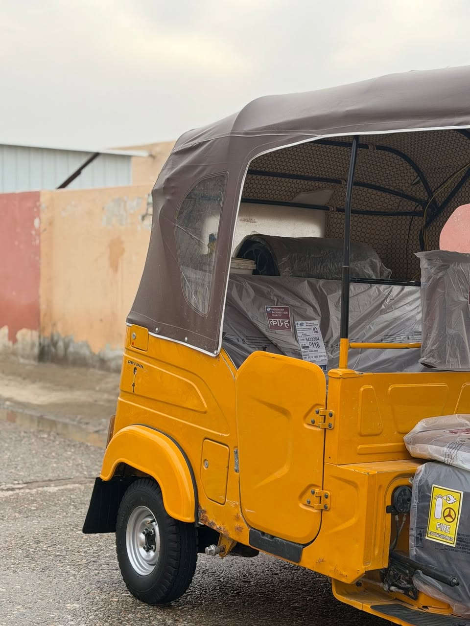 السلام عليكم تكتك 22شهر الـ8 تكتك كفاله عامه تجفيت شركه تكتك ناعمه وخير من الله شلعه كلجات اكسل كشر كله كفاله تجي بعينك وتشوف بيه بدايت خياسات بس الاستفسار *********** مكاني ديالى بعقوبه حي المعلمين المو شراي ليتعبني ولا يكسر بحلال العالم🩵.
