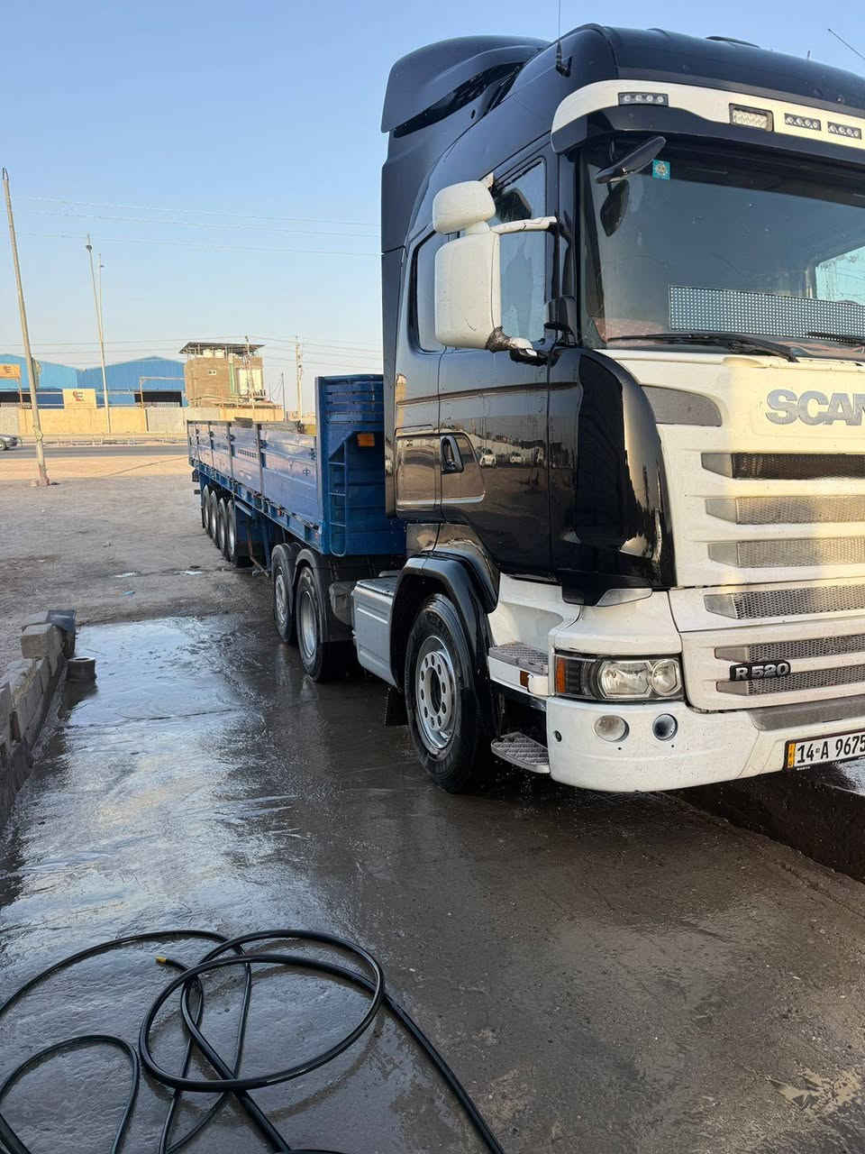 سكانيا ٢٠١٧ مكفوله جاهزه للشقل تخم تاير مكينه ٥٠٠ للاستفسار ***********
