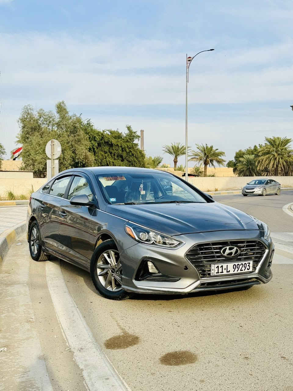 سوناتا 2019 وارد امريكي 🇺🇸🚘
رقم بغداد الجديد باسمي سنويه ولوحات وهزه كله جديد
شواصي دواخل لغود كلهن سليمات✔️
مواصفاته نص فول ⭐
رادارات امامي وجانبي 📡
شاشه 🖥️
كار بلي 📱
كامره دواره 🎥
السياره جاهزه مناقصه شي 🔧❌
حادثها طخه خفيفه. جاملغ وبنيد وكلير الصفحه السونار مرفق وصور الحادث
ماشيه 100mil 🛣️
السعر/120 💰
*********** 📞📲ا
