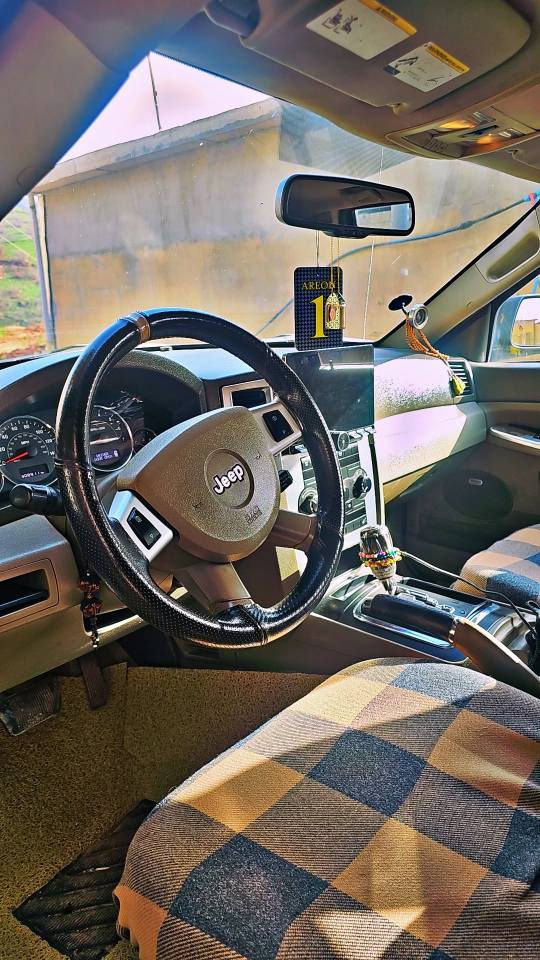 جیب لاریدۆ .2009. ڕەش فول فول مواسفات قەپات . دەبل اکسل . ناوزرد. شەغال . کامیرە. حاسە. بلاجکتۆر. توڵی سەقف .سەقف سلاید.کوشن جلد کوشن هیتر. تەحدید سورعە. دوپارجە بۆیاخ بەبێ ناوگرتن و ایرباگ. جام اوتۆ .سعری 130 گەڵاو مجال . گیرو مەکینەو دەبلو اکسلو هەموگیانی بەشەرت.. السليمانية, العراق


**إذا كنت صاحب هذا الإعلان وتريد حذفه لأي سبب، رجاءا أرسل رسالة إلى الدعم الفني**