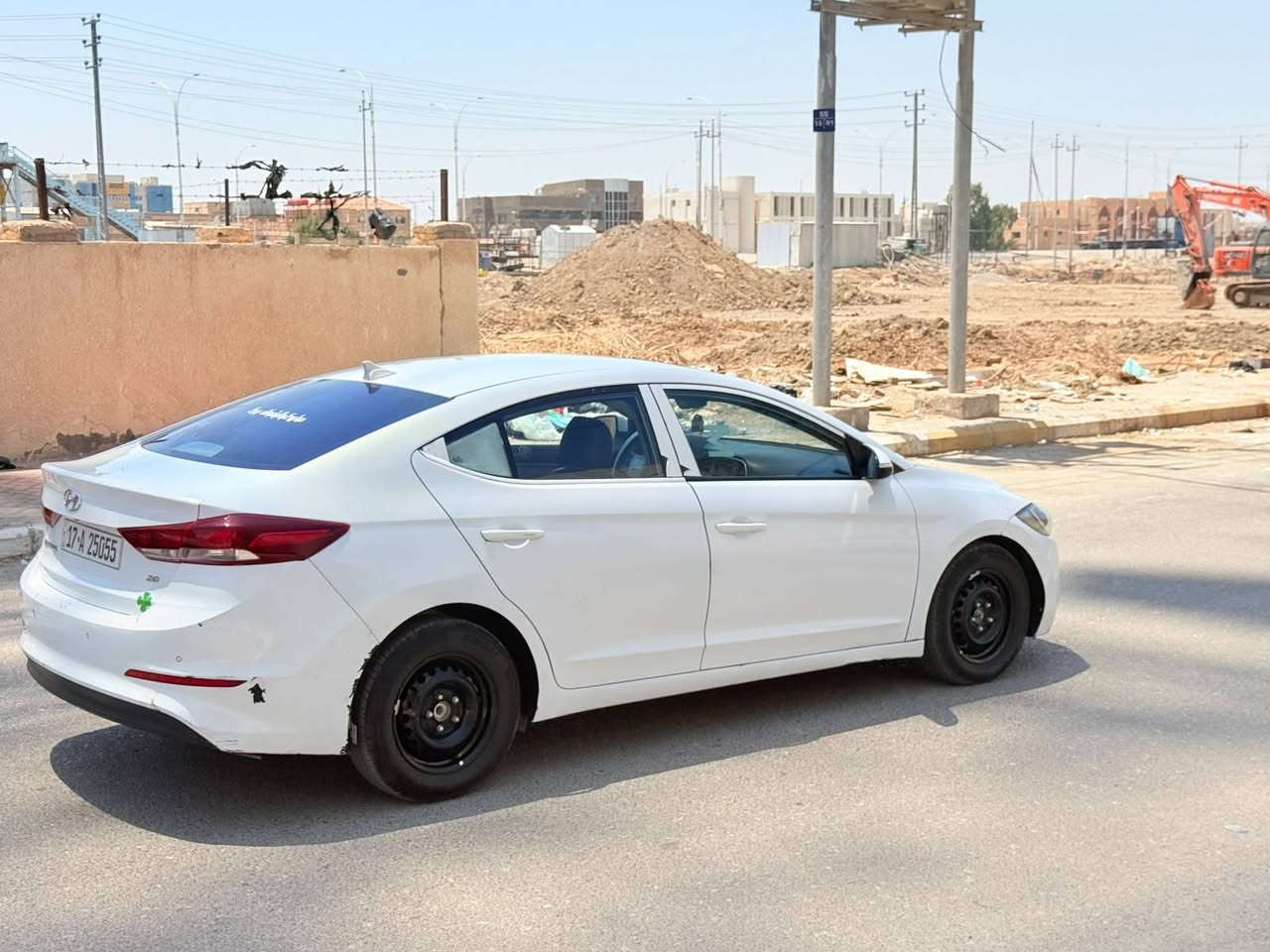السلام عليكم
انتره لبيع
مديل 2017 خليجي
رقم مثنئ بسمي
مكينه وكير وحداديه خير من الله
 تخم تاير
تبريد ثلج
بيه رشات صبغ
السعر ١٠٨ وبيه مجال
مكان السياره السماوه
الاستفسار ***********
