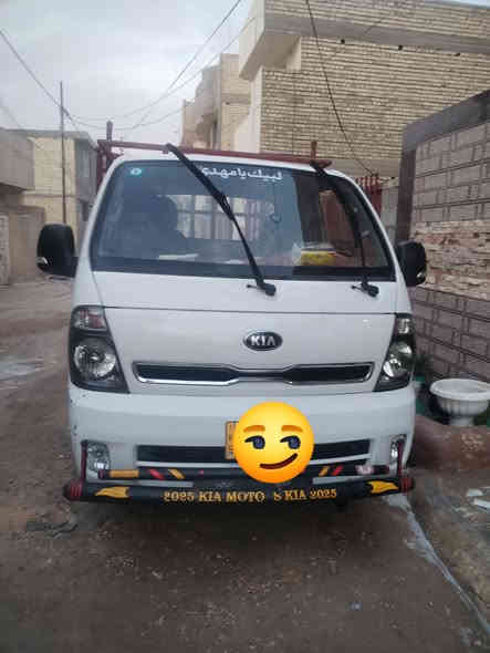 سلام عليكم كيه حمل ٢٠١٨ مفتوح ما بيه لا ضربه ولا صبغ تبريد نقصه بس غاز رقم بغداد انكليزي سنويه جديده صدره قبل شهر بدله تخم تاير جديد سبير مامي جديد محجر تفصال جديد ما مستعمل صار سبوع من شده سياره بسمي تحويل نفس يوم بكاني كربلاء سعر ١٢٢ بيه مجال طبيبن تصل *********** بيه سياره حصه كاز كل محافطات
