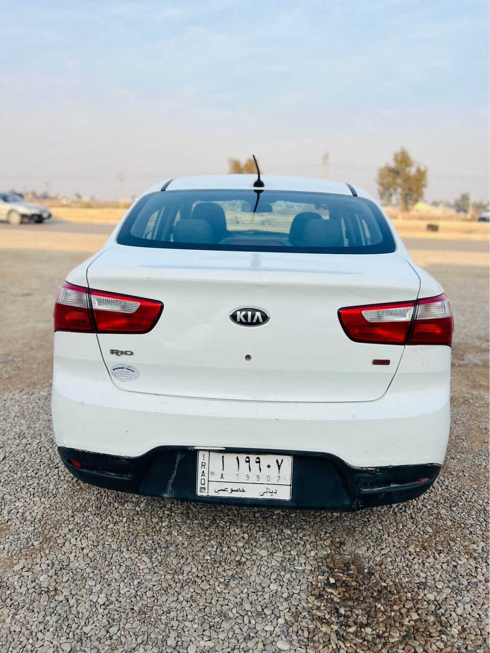 السلام عليكم 
للبيع كيا ريو 2014 وارد امريكي
محرك 1600 gdi
ماشية 105 الف 
كير مكينة وصدر كفالة وجديدة
جاهزة وكاملة 
الضرر جاملغ امامي فقط بدون دواخل 
السونار بالمنشور 
السعر 84 وبيها مجال 
العنوان بعقوبة 
للاستفسار  *********** بعقوبة, ديالى
