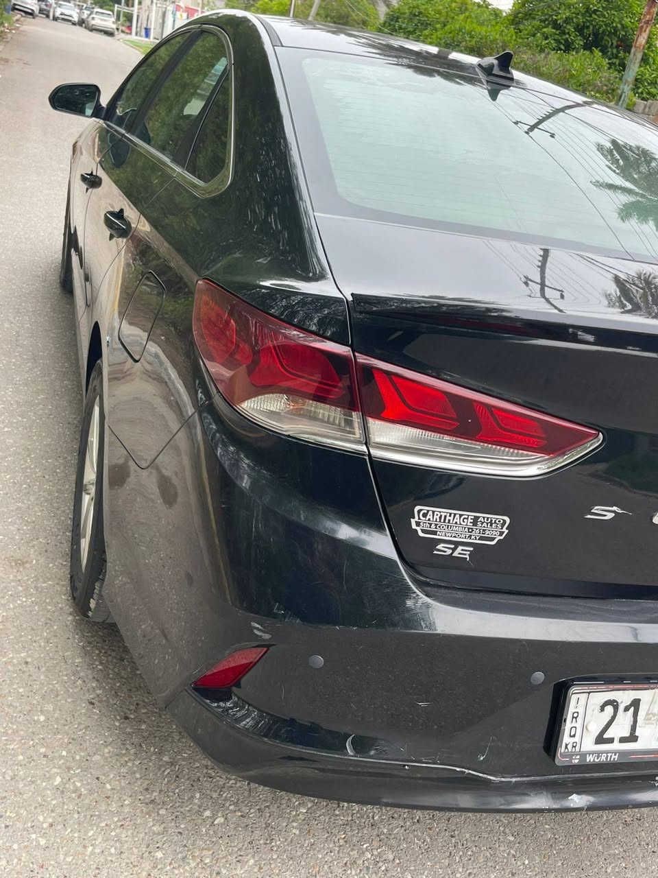 السلام عليكم
سوناتا 18 سليمانية تحويل او وكالة
السيارة بدون قطرة صبغ كلين وبدون دواخل
طخة بسيطة باب الصدر ومبدل نفس اللون والباقي ليبل واحد صور الحادث بلمنشور
شرط ع السونار
مواصفات عادية 
كامرة دوارةورادارات  وشاشة وانظمة قيادة ومنظومة زنون 
كير مكينة 2400بشرط مكفولة من التنقيص
صدر جديد وتخم تاير جديد
 تبريد ثلج السياره نظيفه وعلى ايدي
رايدها ب128 وبيها مجال 
مكان بغداد 
للاستفسار ***********
