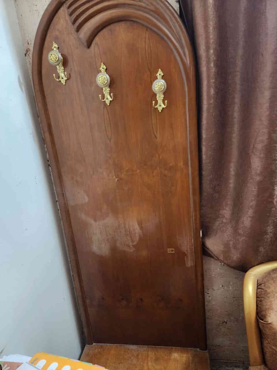 السلام عليكم 
غرفةنوم  ٦ بوب 
+كنتور ٤ بوب ملحق 
للبيع ب٥٠٠ وبيه مجال
مكانها بغداد حي القادسية 
***********
