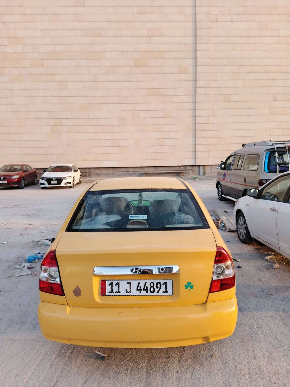 سلام عليكم
فيرنا موديل ٢٠١٤ للبيع مصفرة هيئة وغرامات باسمي بيها خيط تبخيركير عادي مكينة 1500 بدون ضربة بيها خياسات مكاني بغداد السعر 74 

رقمي ***********
