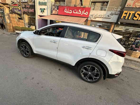 سبورتج خليجي 2021 GT-line
السياره بحاله الوكاله 
ماشيه 24الف 
مكاني بغداد 
 بيه مجال 225$ 
***********

