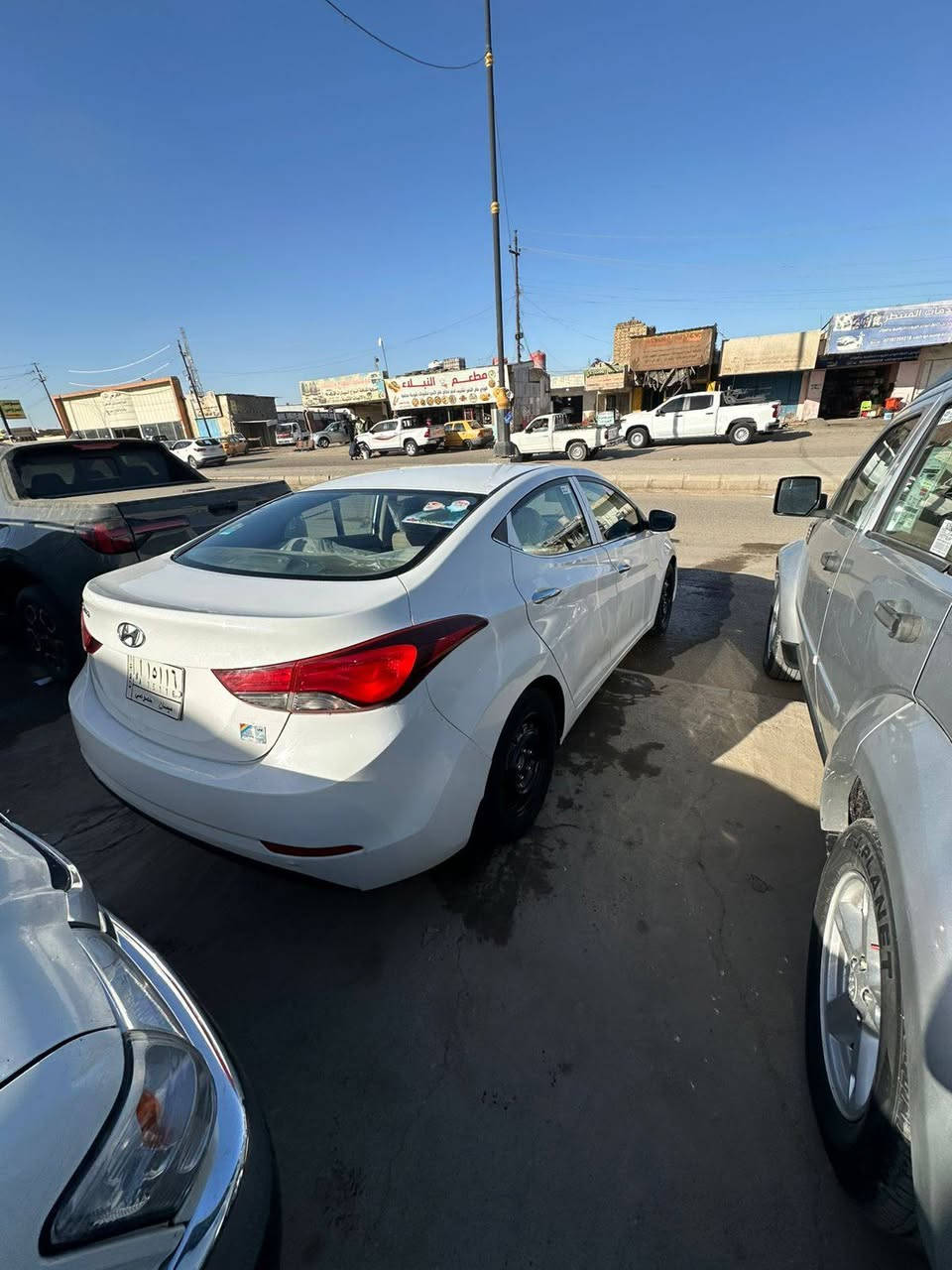 سلام عليكم انتره البيع موديل 2015سياره مكفوله من كلشي ماعده الموضح بل سونار فقط ال باقي كفاله الف ماذب عليها سعر 123وبيها مجال الشراي ***********
