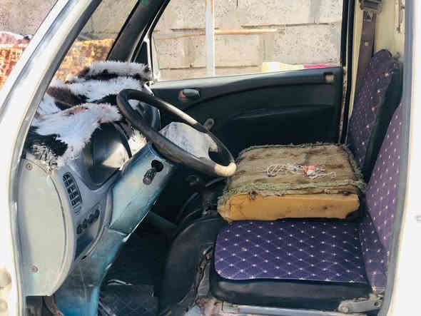 سلام عليكم هيفا للبيع موديل 2006 محرك كير شرط صدر نص تخم تاير جديد كربائيات تمام شاصي نضيف مابي خياس السعر٢٣بيهه مجال الاستفسار *********** مكانه سامراء
