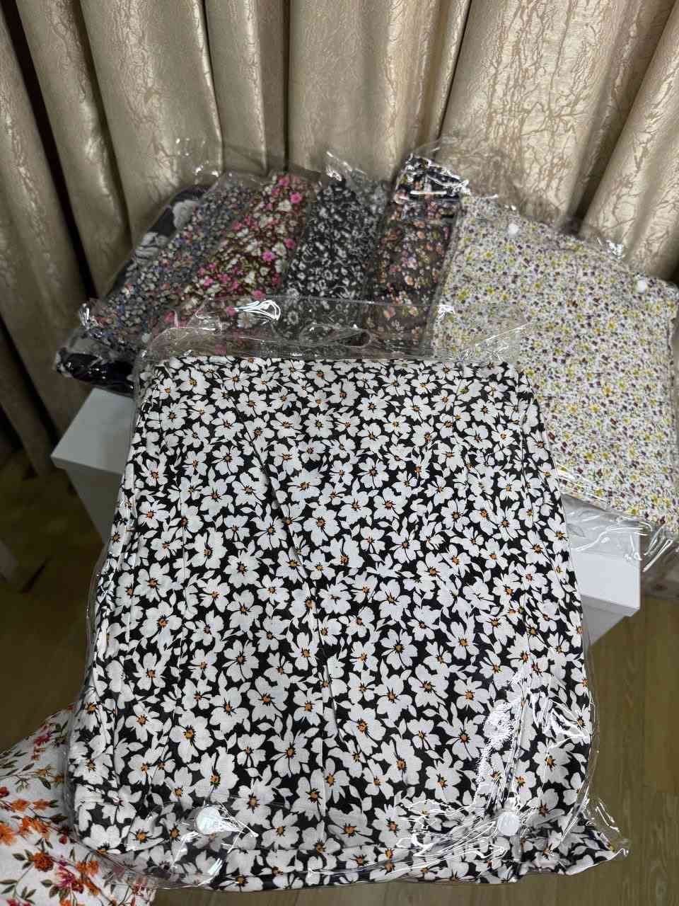 جادر صلاة قماش كشمير ايطالي اصلي دبل كلوش يلبس لحد وزن ١٠٠ مريح بالبس بارددد  سعره ١٦ مع توصيل 😍💚


**إذا كنت صاحب هذا الإعلان وتريد حذفه لأي سبب، رجاءا أرسل رسالة إلى الدعم الفني**