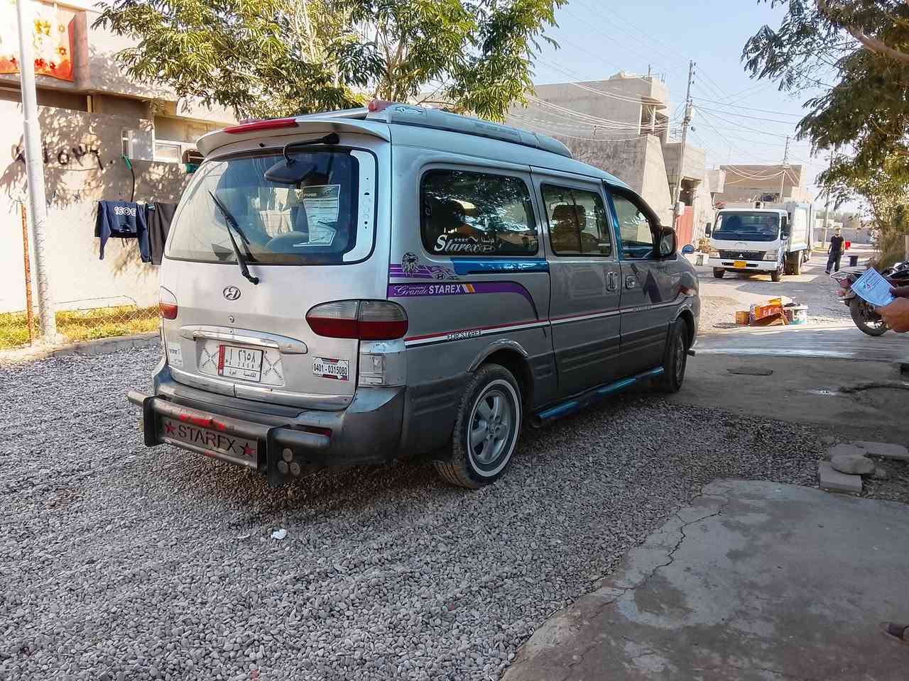 استاركس موديل 2006سياره مكفوله من الضربة والمعجون كير مكينة  واكسل سيارة جاهزه بيهه صبغ بخ بباب الصندوك بدون ضرر فقط بخ رقم قادسية مشروع وطني شرط تحويل فقط بدون وكالة السعر 85وبيها مجال مو سعر نهائي راح اترك رقم راعيها والصورة للصونار الشراي يتصل *********** مكان السيارة كلار ناحية صمود
