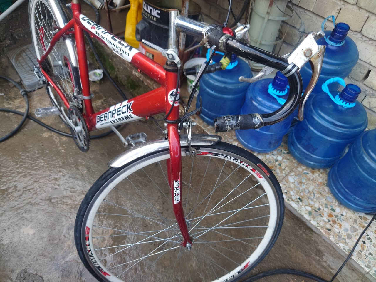 السلام عليكم اخواني بايسكل فقط ناقصه واير بريك خلفي 70 وبي مجال رقمي *********** البايك رود
