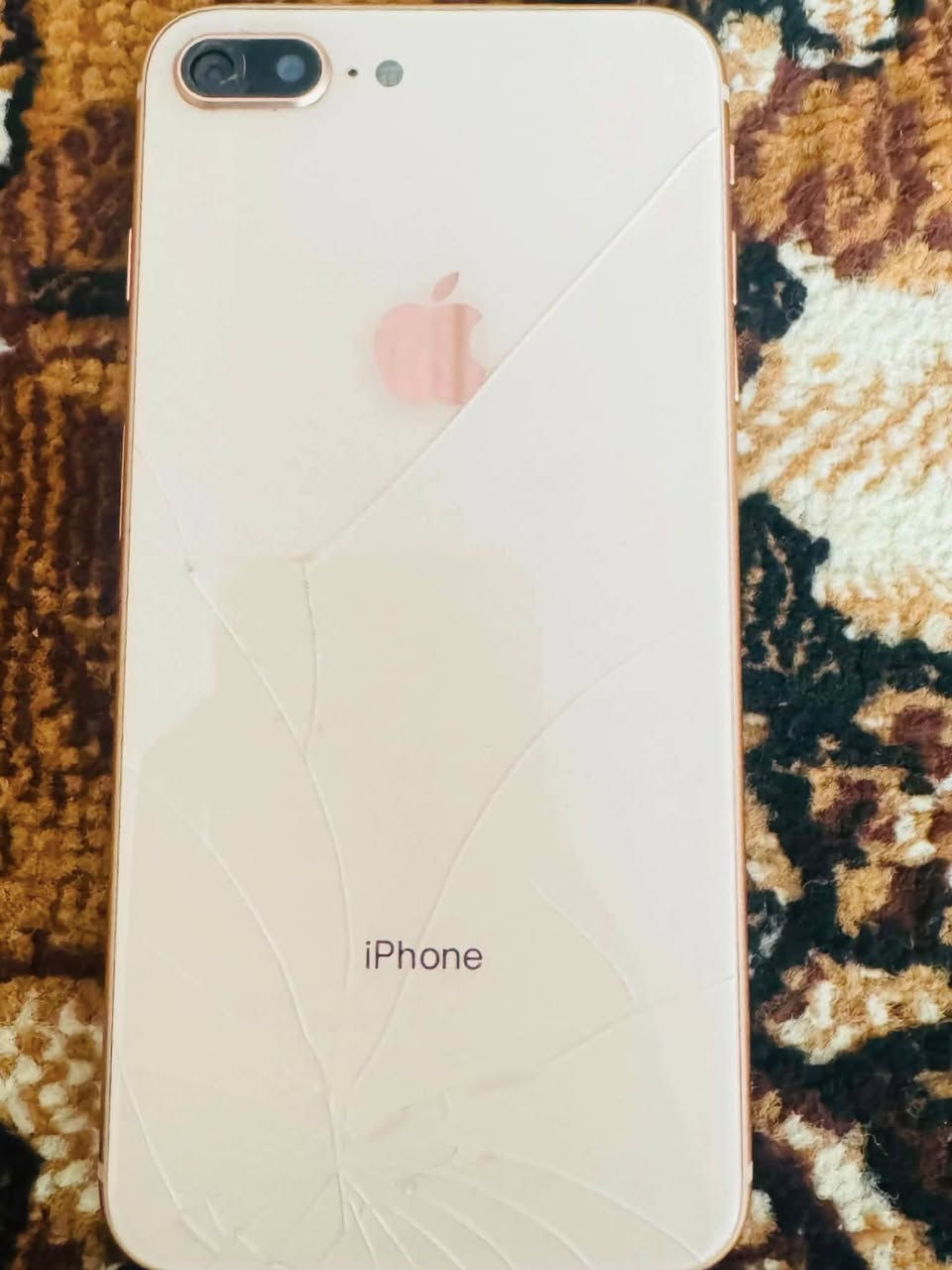1/    آيفون 8 بلس (iPhone 8 Plus) مساحة  256 🔥

2/  جيجابايت (سعة كبيرة جداً).حالة البصمة فول 🔥

3/  وطبيعية 100%.حالة الجهاز: نظيف جداً، شغال✍️ 

4/ بالكامل بدون أي مشاكل تقنية، مفتوح للتصليح مرة

 5/البطارية 🔋بدلته قبل اسبوع 🔋

سعر [120]👌

شراي خاص تشلع اعيوني او تدلل عل سعر


**إذا كنت صاحب هذا الإعلان وتريد حذفه لأي سبب، رجاءا أرسل رسالة إلى الدعم الفني**