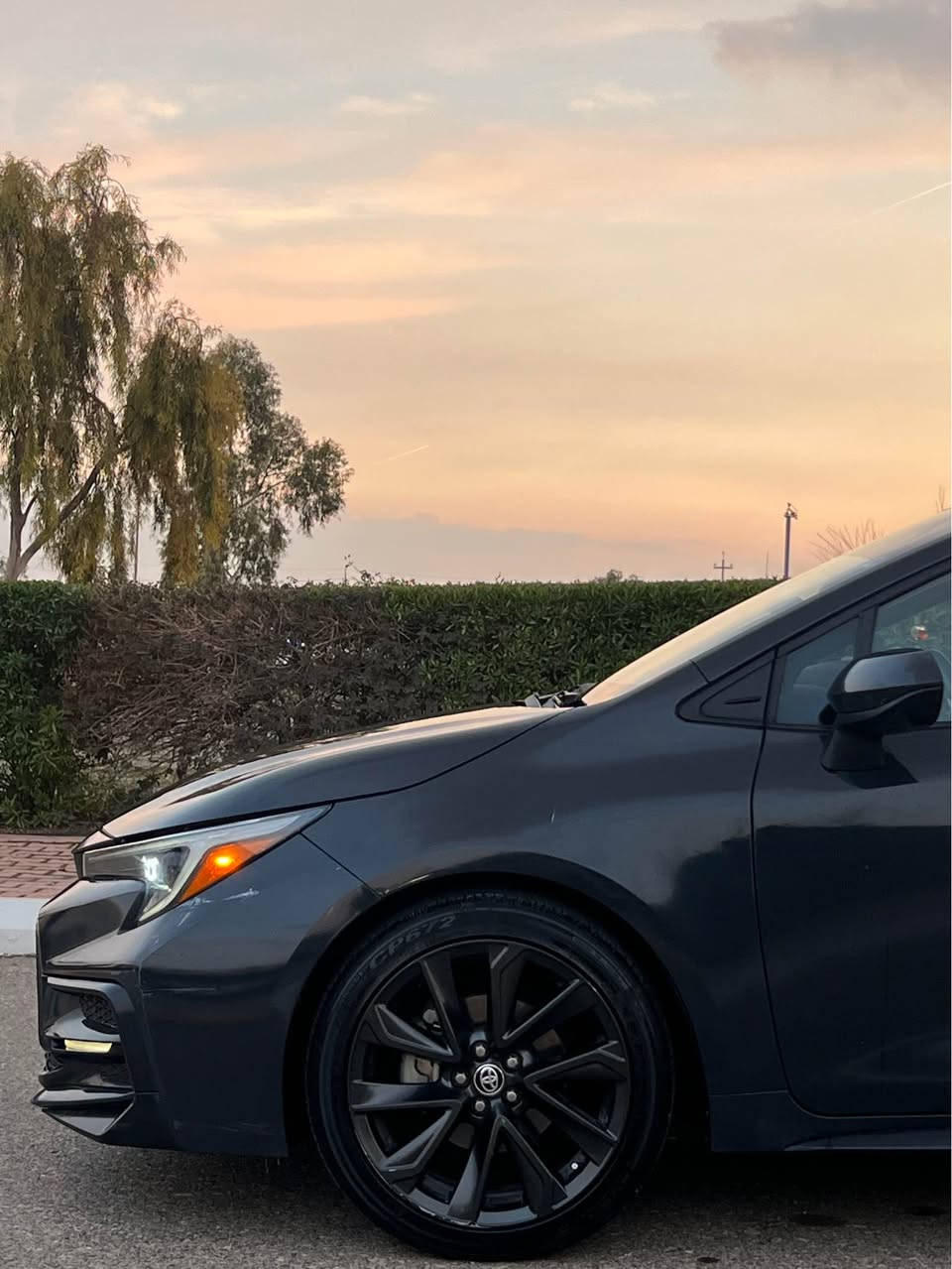 Corolla SE  2023

مواسەفات SE

راداری پێشەوە 
راداری خەتی جادە 
تحدید سورعە
بەسمە
سوکان ڤۆلیۆم
لایت لید و زینۆن
داخل رەساسی
مەکینە ٢.٠ لتر
چوار پستۆن

سەیارەکە سبوغ عامە
پێش و پشتی دەعمی نیە 
گێر و مەکینەی بەشەرت
سەنەوی و رەقەمی نوێیە
٤ تایەی تازەی بۆ بەستراوە
سەیارەیەکی بێ مەسروفە

رقم شانصی   5YFS4MCE8PP149798

سعر:١٢٩ وەرەقە و مەجالێکی کەم
ژ.م☎️*********** أربيل, العراق
