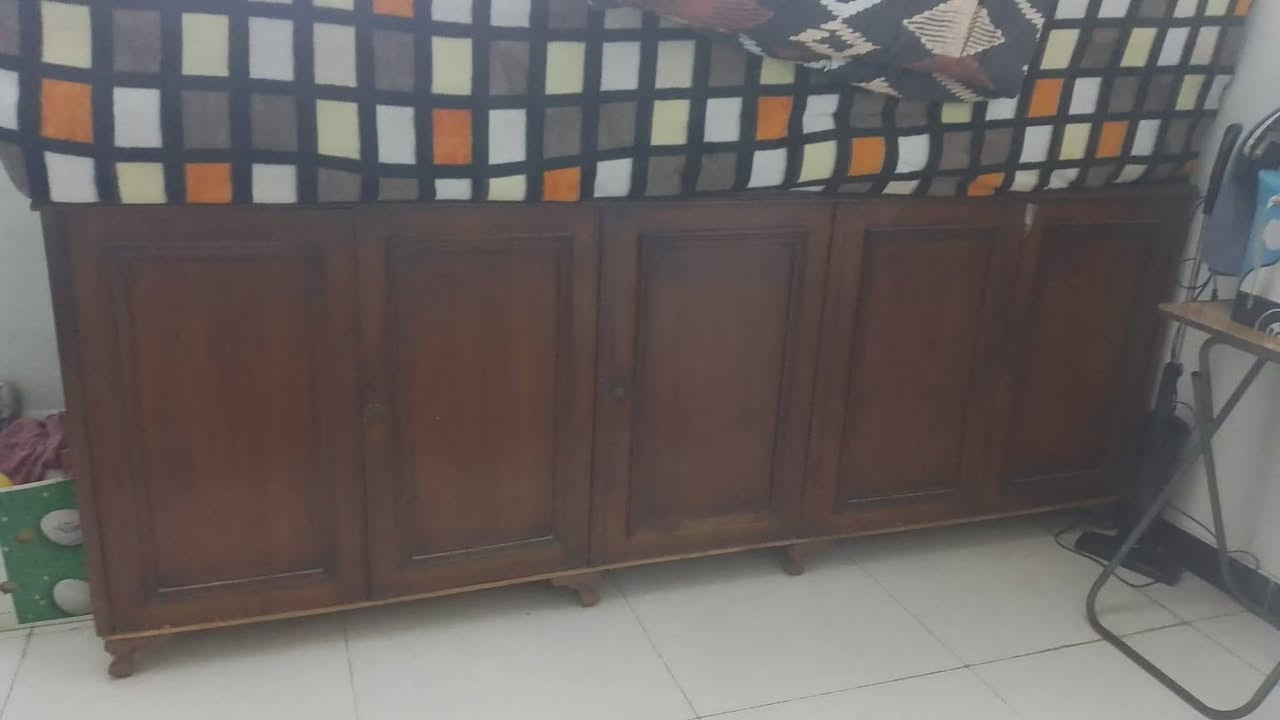 اغراض للبيع جدد بعدهم استفسار عل رقم***********
