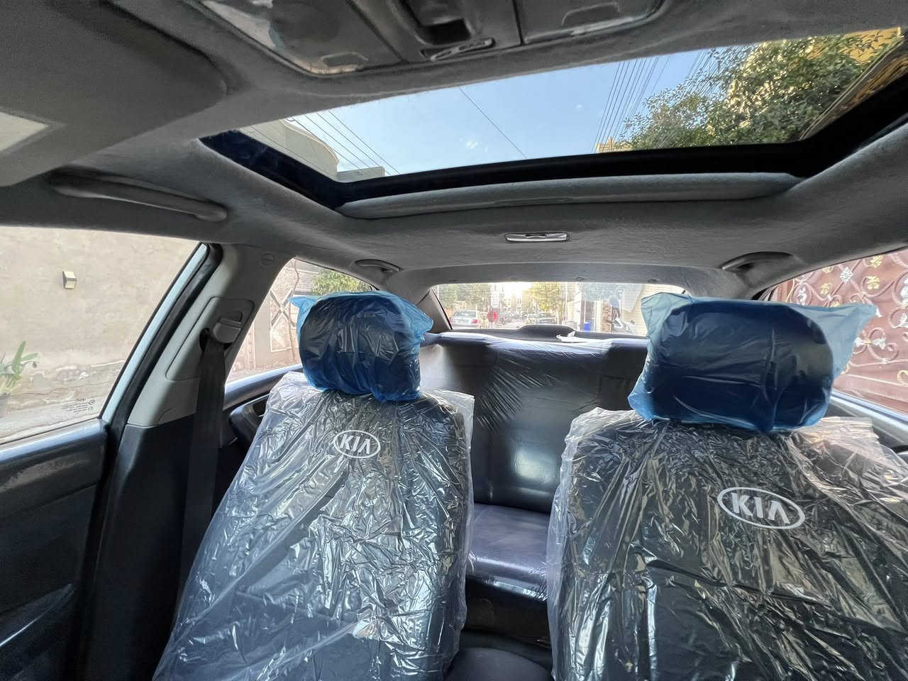 سلام عليكم ورحمة الله وبركاته
ملاحضه:::اقراء المنشور يله تخابر رجاءً رجاءً

سياره كيا فورتي موديل 2012

السياره باسمي مداو ثاني يوم 

بسعر مناسب 🥰🙏

وارد امريكي 

فول الفول مواصفات 

1️⃣تشغيل بصمه 

2️⃣فتحة سقف 

3️⃣مري شفط 

4️⃣تحكم ستيرن 

وباقي المواصفات معروفه 😑

تبريد ثلج ❄️❄️

محرك 1600GDi

حادثها جاملغ وبنيد 

وهنا مصبوغه صبغ عام 

وبيها كصة قماره وسياره جاهزه للاخير صدر كير محرك خير من الله 

سياره نضيفه حيل ومعتني بيها امانت الله 

سعر قفل قفل قفل        (70).  

رجاءً بس الشراي يتصل ورقم هاتف:

***********

مكان بغداد 

وكلشي ذاكر والتفاصيل موجوده كلها 

واني خادم
