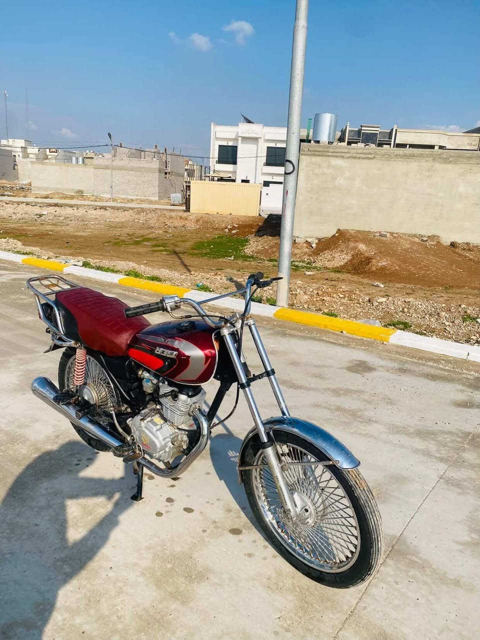 السلام عليكم رمضان مبارك
تايكر 2020 للبيع مفتوح مره وحده فقط
وبيه خيط دخان ما يبين السعر 375وبيه مجال 
ملاحضه غراضو الاشاير والدشبول والايت كلهن موجودات
مكاني موصل الايمن حي 17تموز 
***********
***********
