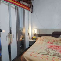 غرفه اخشاب للبيع شرط من كلشي مستخدمه شهرين السعر 550الف وبي مجال الشري...