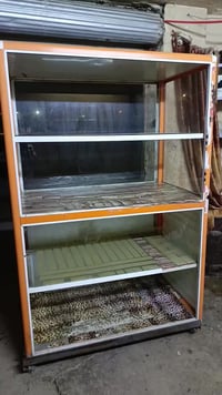 جامخانا و عدة مطعم للطبخ و طباخ و مغسل للبيع   ،،  للتواصل عبر الواتسا...