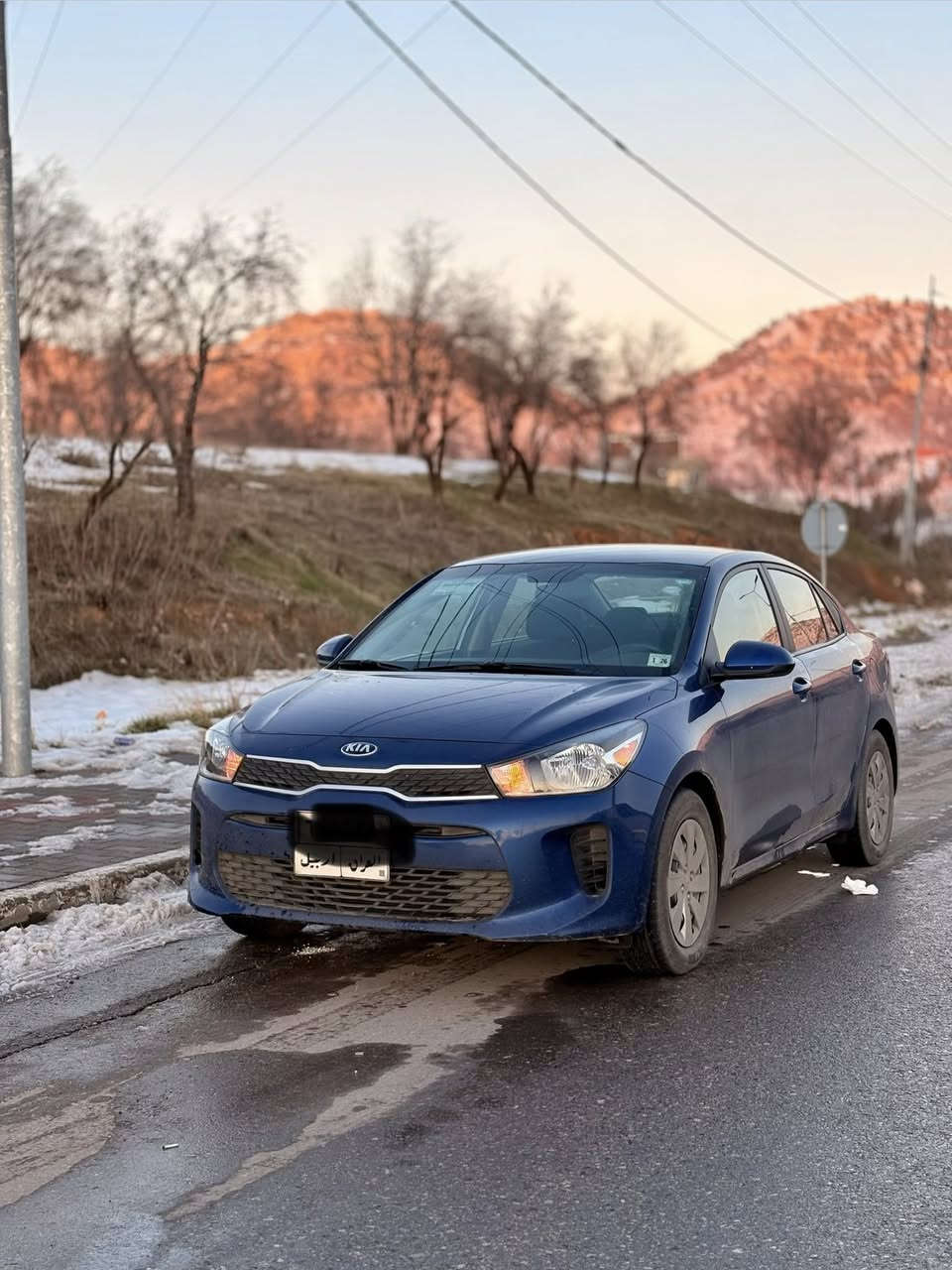 KIA / RIO 🐦‍🔥
2020
محرك 1.6 دوش المرغوب 
مشي السيارة 39mil
لون مميز 
رقم أربيل 

مواصفات السيارة S 
1-شاشة 
2-كامرة
3-كار بلاي + أندرويد اوتو 
4-مانع انزلاق 
5-تحكمات استيرن 
6-مثبت سرعة 
7-سبورت 

ضرر السيارة ( تعديل بالصندوق فقط بدون صبغ ) 

ملاحضة ( السيارة على وضع الشركة وجاهزة وطخم تاير جديد ودهن جديد ) 

مكان السيارة ( موصل ) 

السعر ( 135 ) وبيها مجال بسيط 

الأرقام: 
***********
***********
***********
