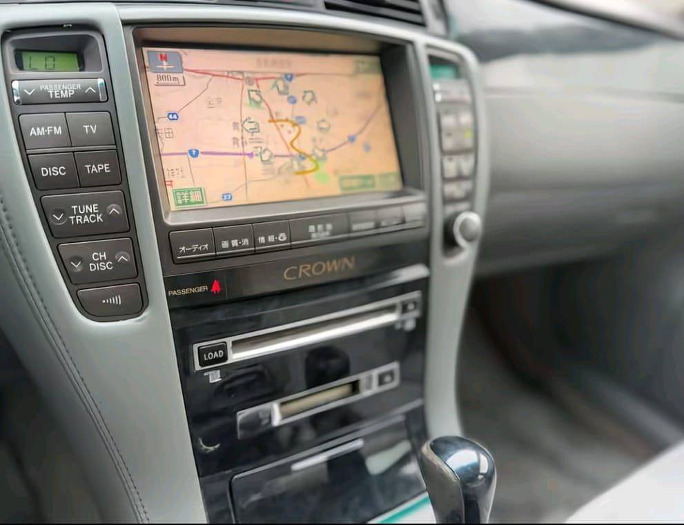 شاهينه حاويه كفاله موديل 2005 اربع دكم فول مواصفات لسعر 90 وبيه مجال ملكان لسياره لبصره ***********
