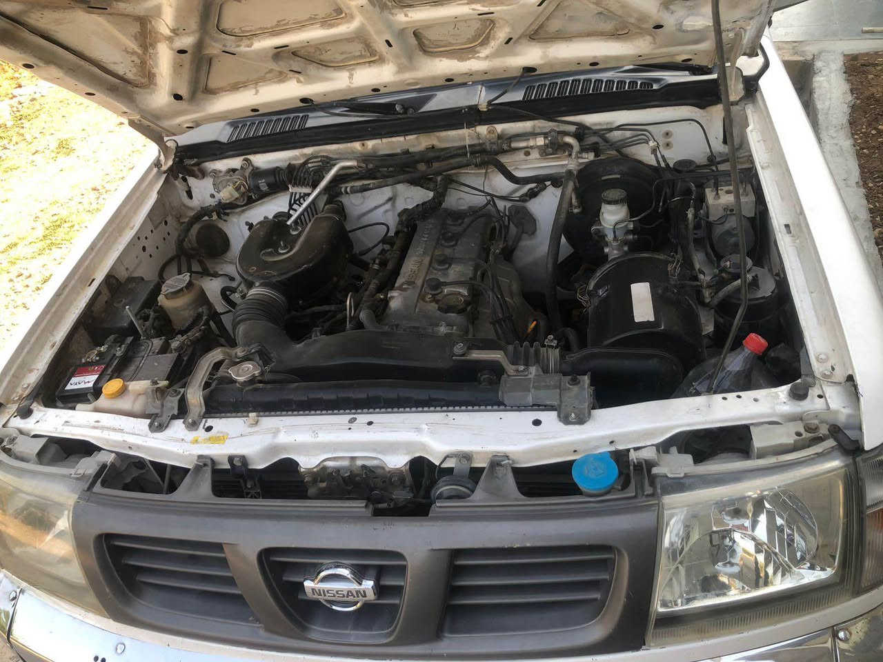 نیسان پیکاب ٢٠٠٢ رەقەم سلێمانی
گێڕ و مەکینە و ئەکسل و تەحویل بەشەرت
سەنەوی تا مانگی ١٢ تازەیە 
پێش و دوای کەپسە 
بۆیاخی هەیە سەقفەکەی شت کەوتووە بەسەریا بۆیاخکراوەتەوە بەس دەعمی نیە بە شەرت 
دەبڵ گێچ هەموو گیانی مەزبووت ماڵی دۆستە
پارەی ئارمێکیش نیە تکایە موشتەری نیت سەرمان مەئێشێنە
نرخی ٦٥ گەڵاو کەمێک معامەلە
*********** السليمانية, العراق
