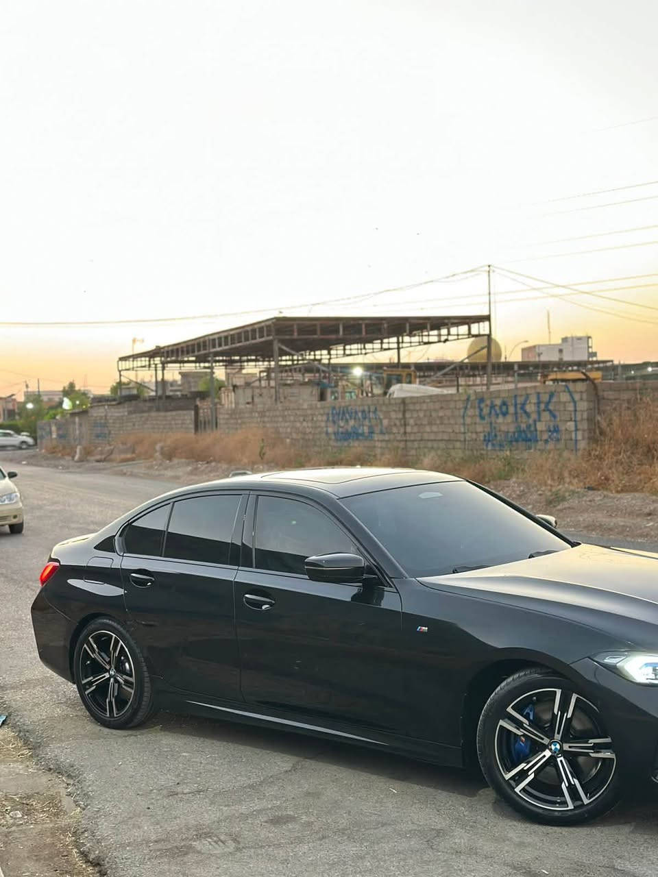 🤲السلام عليكم🤲
❤️النوع:BMW 330❤️

🦁الموديل:2025 M PRO🦁

الضرر:بيها فقط چاملغ الامامي يمين  صبغ
بدون دواخل بدون الايرباگ

🫡السعرر:35500$ بيها مجال بسيط🫡

🙏العنوان:اربيل معرض شاروژ🙏

☎️الرقم موبايل:***********☎️
