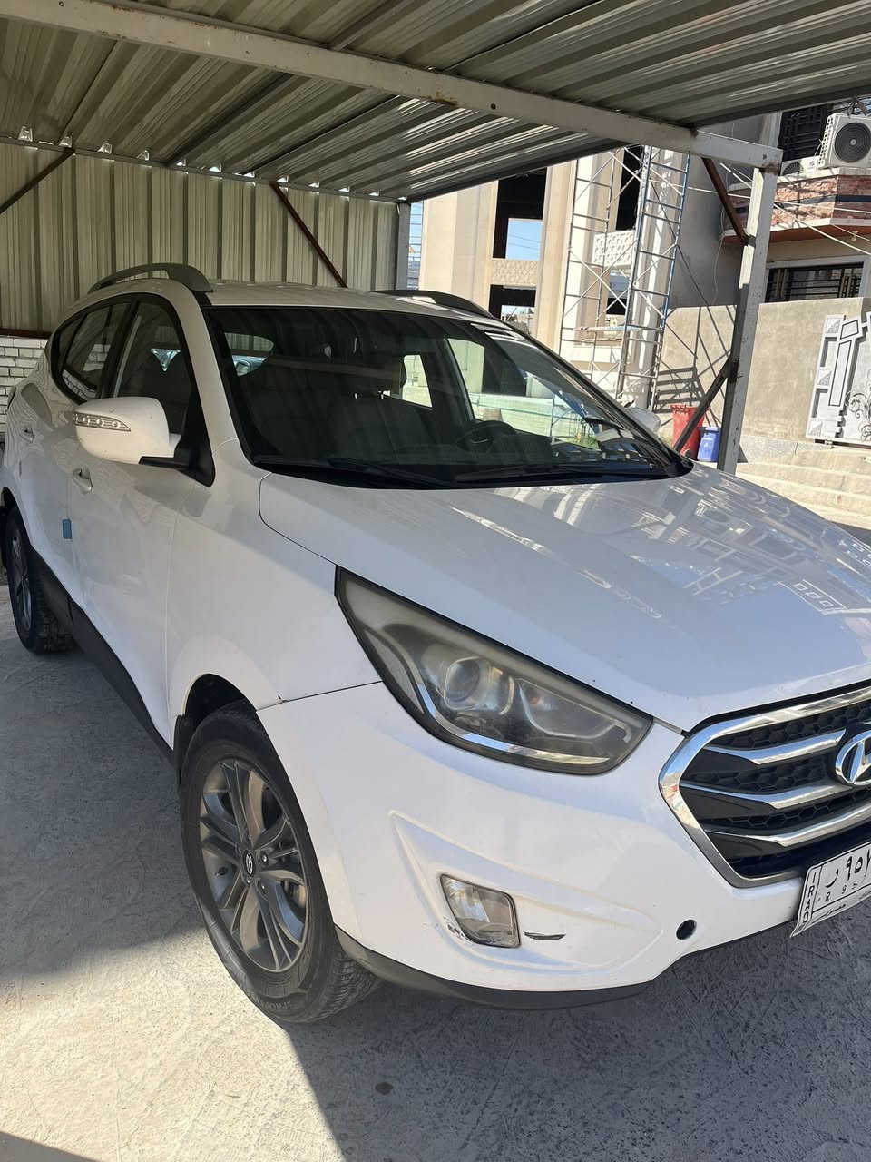 للبيع توسان ٢٠١٥ خليجي
ابيض 

تحكم ستيرن 

سويج 

 تبريد قطعتين

محرك دوش ٢٠٠٠

بيها صبغ جزء  كل من البابين الايمن ،  وبارد جاملغ ايمن امامي

السيارة بأسمي 

مكاني الدورة المهدية 

غير متواجد على الفيس

 السعر١٤٥ وبيها مجال 

 الاستفسار  : ***********
