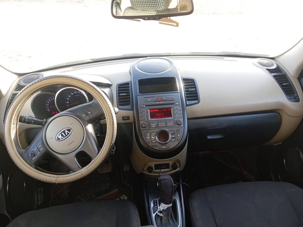 كيا صول موديل 13 كفالة شرط التحويل لون نفطي سياره مال بيت بس بيهة بعض ملاحظات بصيطة  للاستفسار الاتصال على الرقم *********** وتدللون
