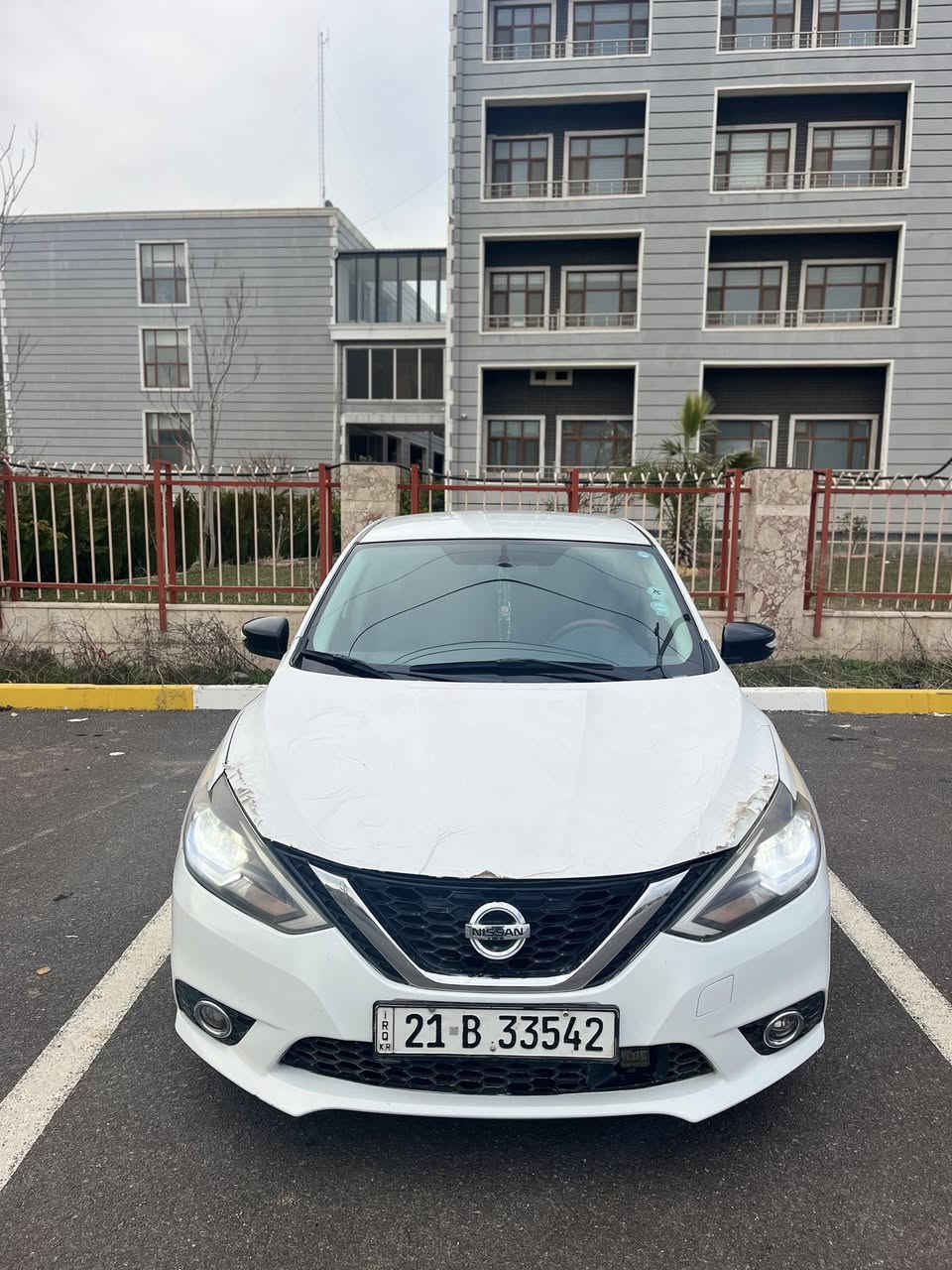 بەناوی خوای گەورە
sentra 2018 SR

٢٠١٨ یە وSR فول فول مواسەفاتە تەنها سڵاید نیە ڕادار ە كوشن هیتەر و سپۆڕت و تڕاكشن و سیستەمی ئیكۆی هەیە سەیارەكە ئەمریكیە وە دەحمەكەی ئی ئەمریكایە ٣پارچەی هەیە لەگەل یەك بست دەرگای سەیاق وە شانسی و شتیوای هیچی نەگرتوە بە ناوی خۆشمانەوەیە سەنەوی نوێیە هەتا ٢٠٣٠     ٤ تایەی لۆك لۆكی لە ژێرە تایەكانی سپۆرتن واتا باریكە داوای115 گەڵا و محامەلەیکی کەمسەیارەكە نمونەیە لە جوانی بە شەرتی بە ناو كردن و گێڕ و مەكینەی بەشەرت

***********
ئەدمینی❤️
