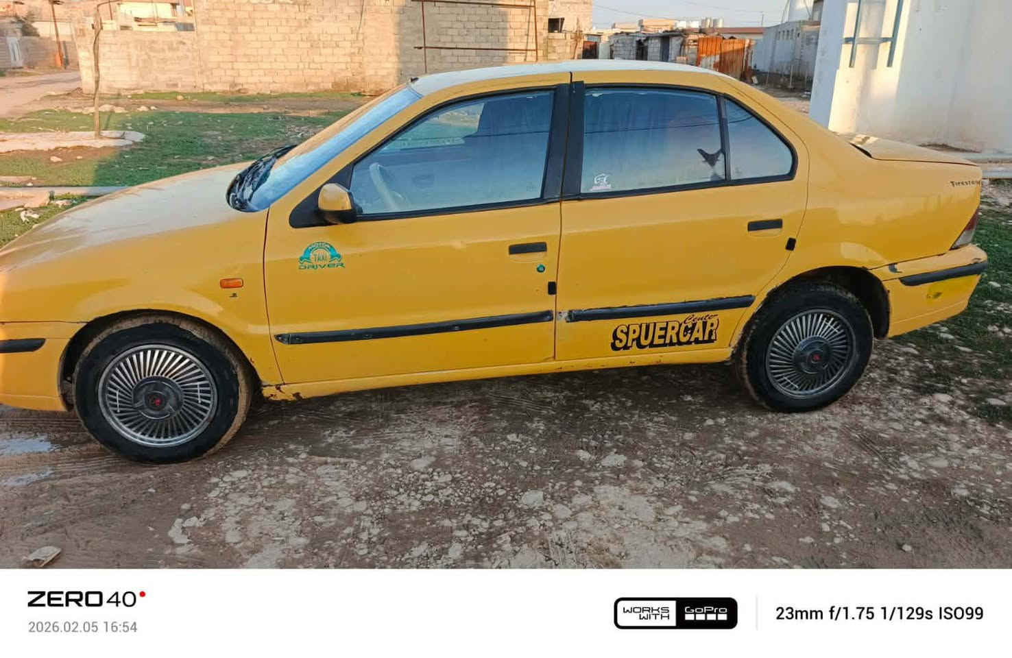 السلام عليكم 
للبيع سمنت موديل 2011 
رقم بغداد قديم 
سعرها 27 وبيها مجال 
شرط التحويل 
كاربونها موجود 
جير ومكينه بشرط 
مكان السياره موصل سهل نينوى معارض برطله بانوراما 
للاستفسار 
***********
***********
