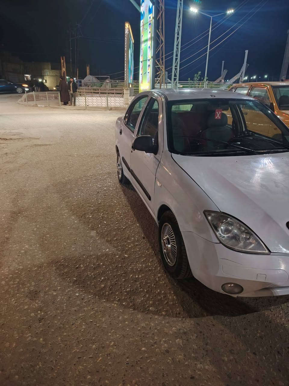 سلام عليكم لبيع طيبه مديل 2014 مكفوله من ضربه وكلبه فقط تكحيلات بصيطه مكينه وكير كفاله تخم تاير جديد حداده توني مسويهه باتري جديد تبريد شغال ناعمه بل شارع ترايك ١٦٠ جاهزه من كلشي مكاني ميسان عماره السعر ٢٧ ورقه هاذه رقمي ***********
