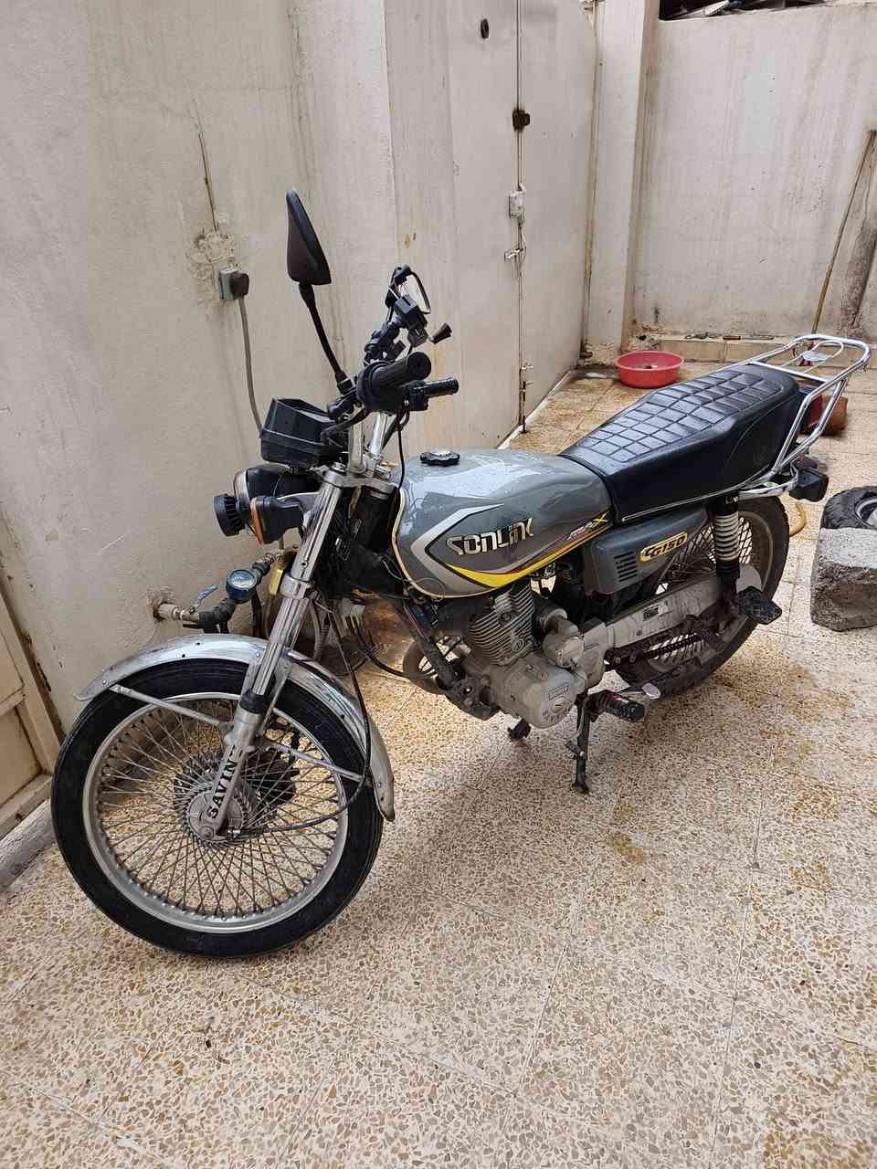 ماطور سايفين موديل 2021
السعر 400وبي مجال شراي تعال خاص او واتساب
***********
