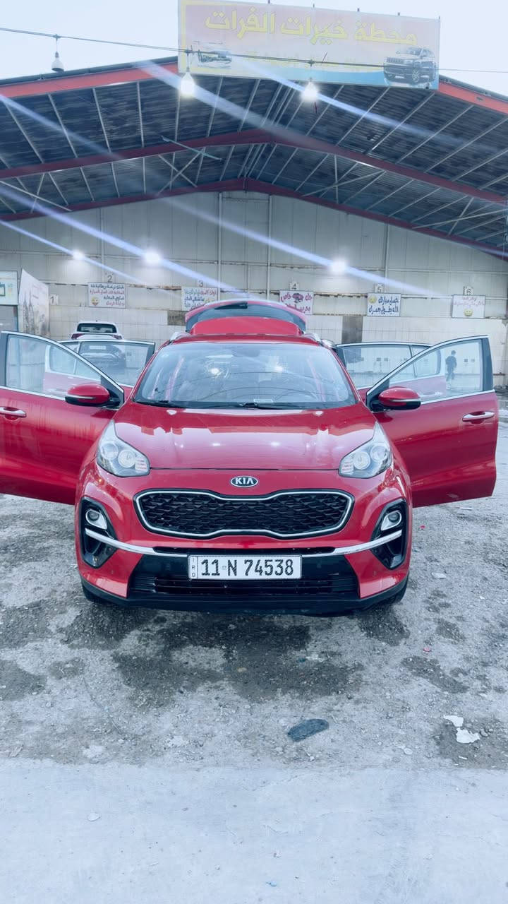 اسلام عليكم : سياره للبيع سبورتج مديل 2020خليجي كفاله عامه مواصفات نص فول ماشيه سياره 61 الف سياره كلش نضيفه 
سعر 200$ وبيه مجال لشراي 
موقع سياره مجمع بسمايه 
***********
