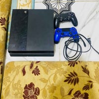‏بلاي ستيشن للبيع اتصال على رقم الآتي 078530002216