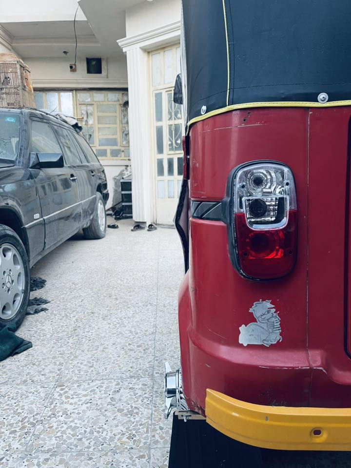 السلام عليكم 
تكتك TVs مديل19 اوراق كامله 
تكتك جاهزه 
3300 
بغداد ***********
